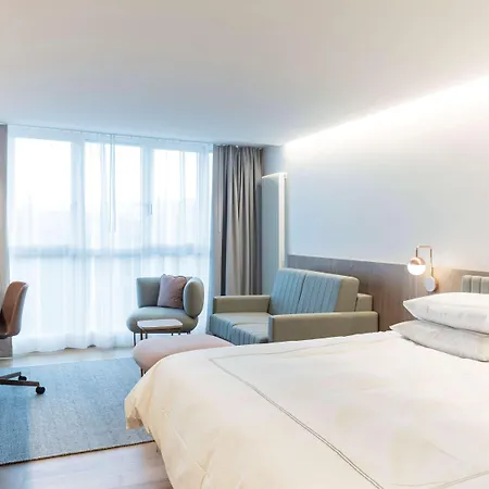 Swissôtel Kursaal Hotel 4*