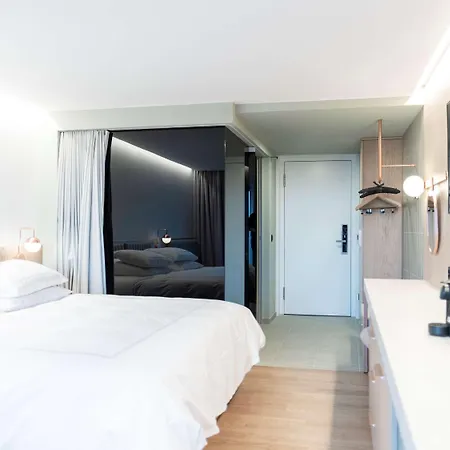 Hotel Swissôtel Kursaal 4*