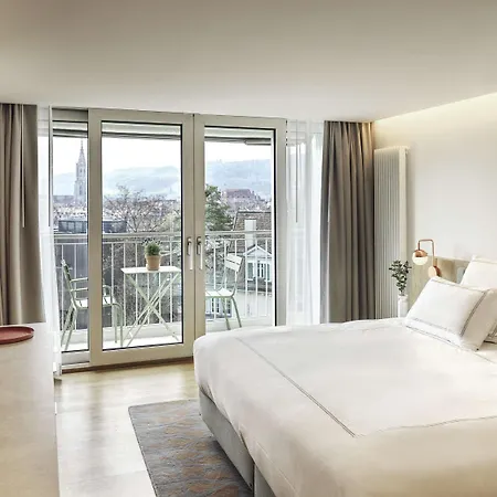 Hotel Swissôtel Kursaal 4*