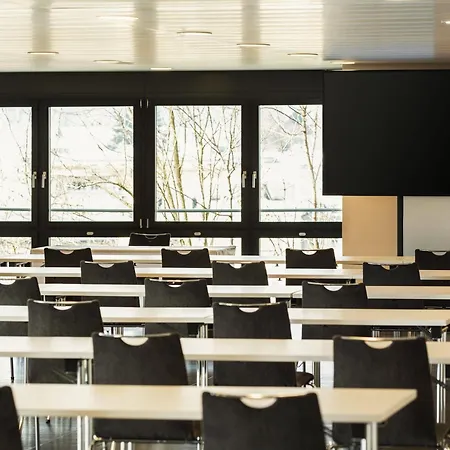 Swissotel Kursaal 4*