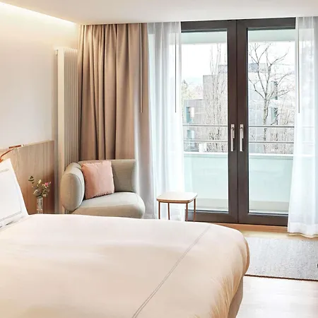 Swissôtel Kursaal 4*