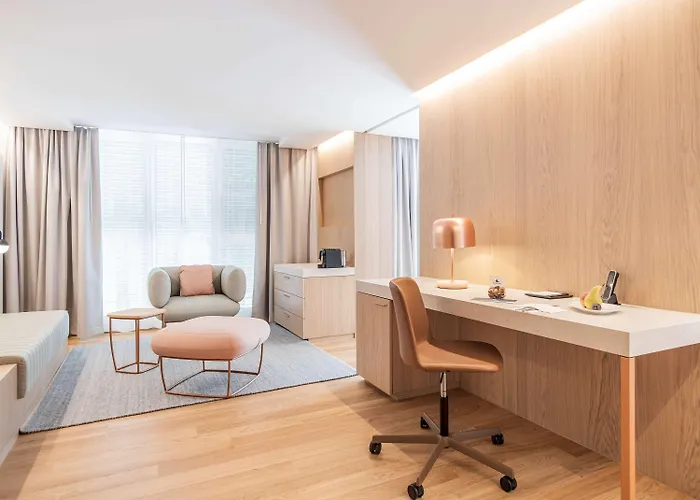 Szálloda Swissotel Kursaal 4*