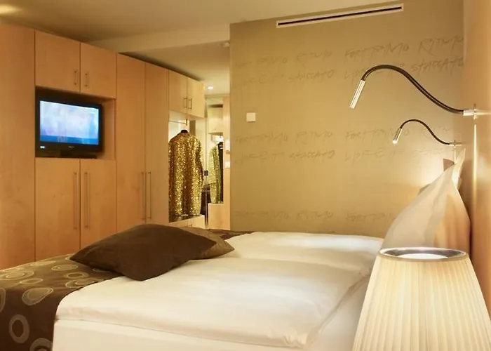 Swissotel Kursaal 4* Berna