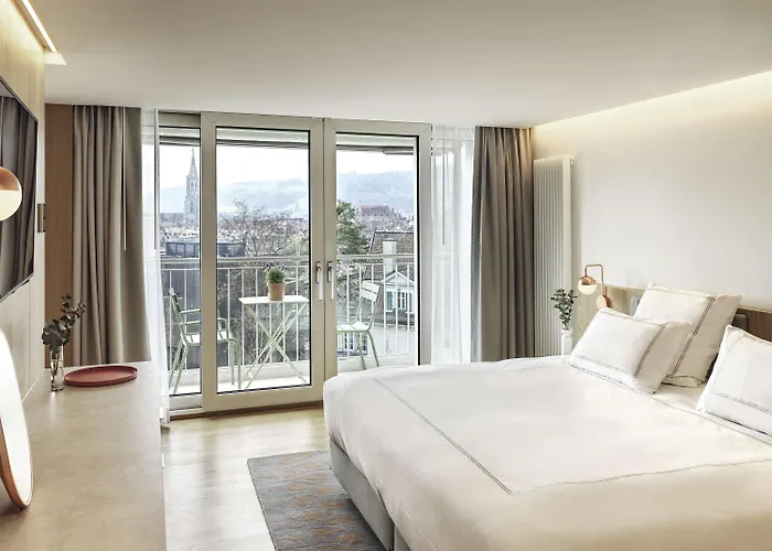 Szálloda Swissotel Kursaal 4*