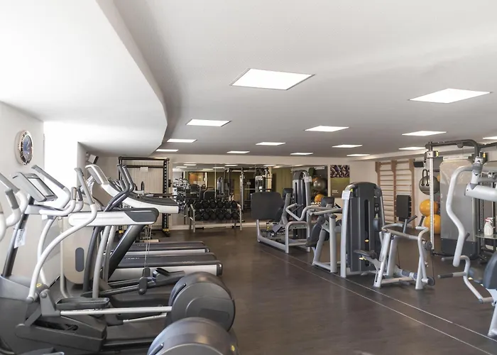 Swissotel Kursaal Hotel 4*