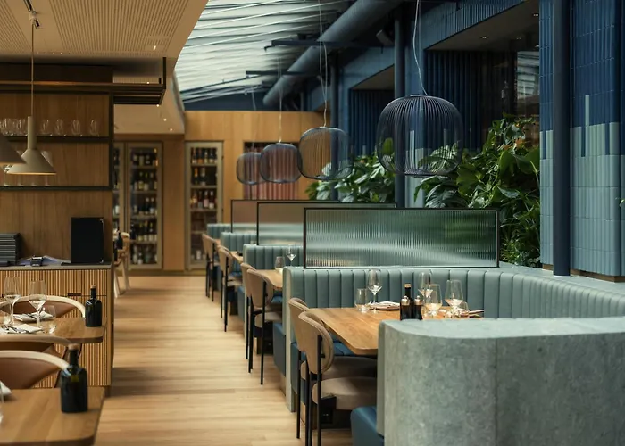 Szálloda Swissotel Kursaal 4*