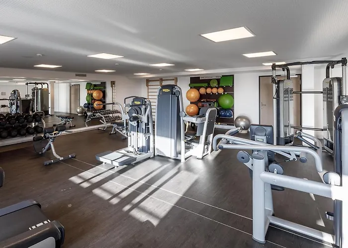 Ξενοδοχείο Swissotel Kursaal 4*